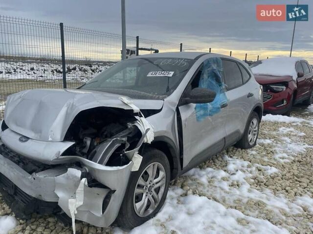 Сірий Форд Ескейп, об'ємом двигуна 1.5 л та пробігом 126 тис. км за 8000 $, фото 7 на Automoto.ua