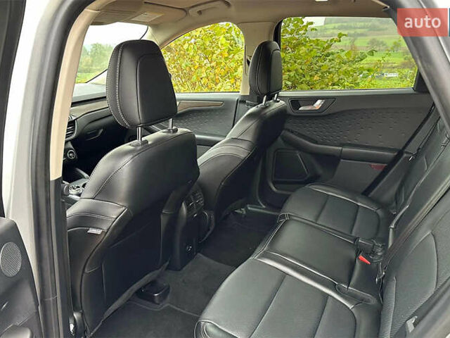 Сірий Форд Ескейп, об'ємом двигуна 2 л та пробігом 79 тис. км за 14100 $, фото 6 на Automoto.ua