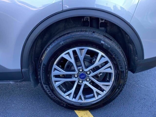 Сірий Форд Ескейп, об'ємом двигуна 1.5 л та пробігом 38 тис. км за 12400 $, фото 12 на Automoto.ua