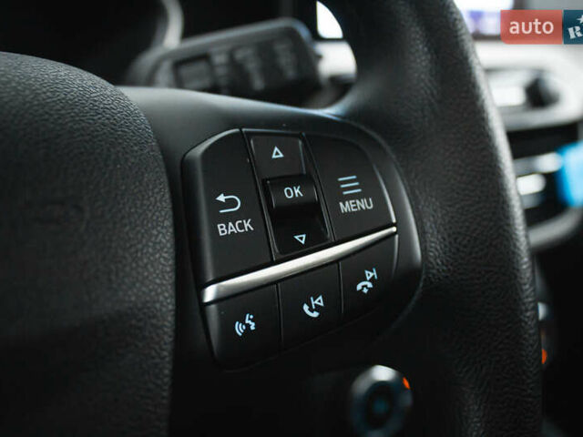 Серый Форд Эскейп, объемом двигателя 1.5 л и пробегом 49 тыс. км за 18600 $, фото 22 на Automoto.ua