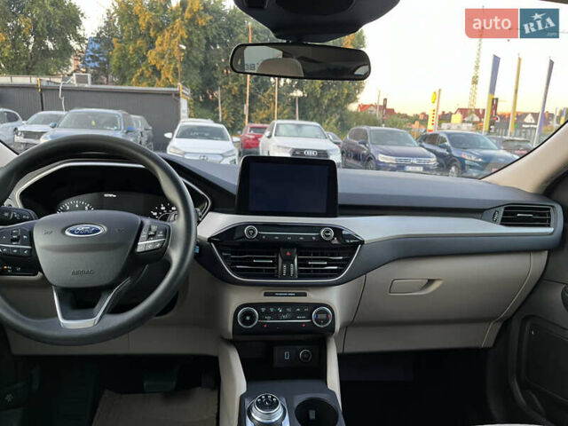 Серый Форд Эскейп, объемом двигателя 1.5 л и пробегом 158 тыс. км за 15750 $, фото 15 на Automoto.ua