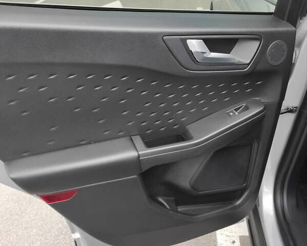 Форд Эскейп 2020 в Киеве на Automoto.ua Серый Форд Эскейп, объемом двигателя 2 л и пробегом 83 тыс. км за 20500 $, фото 21 на Automoto.ua