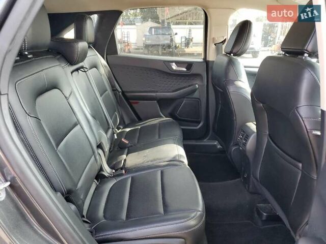 Серый Форд Эскейп, объемом двигателя 0 л и пробегом 118 тыс. км за 2500 $, фото 10 на Automoto.ua