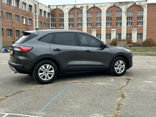 Серый Форд Эскейп, объемом двигателя 1.5 л и пробегом 52 тыс. км за 10999 $, фото 3 на Automoto.ua