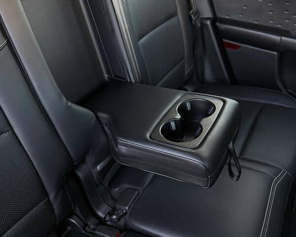 Сірий Форд Ескейп, об'ємом двигуна 2 л та пробігом 201 тис. км за 22000 $, фото 19 на Automoto.ua