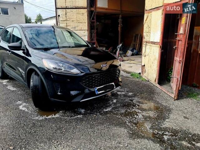 Серый Форд Эскейп, объемом двигателя 1.5 л и пробегом 48 тыс. км за 14700 $, фото 2 на Automoto.ua