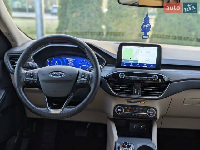 Сірий Форд Ескейп, об'ємом двигуна 2 л та пробігом 46 тис. км за 20900 $, фото 48 на Automoto.ua