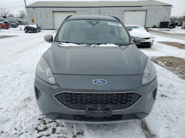 Сірий Форд Ескейп, об'ємом двигуна 1.5 л та пробігом 157 тис. км за 13450 $, фото 1 на Automoto.ua