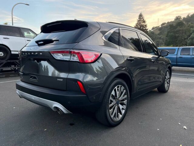 Серый Форд Эскейп, объемом двигателя 2.5 л и пробегом 43 тыс. км за 12000 $, фото 2 на Automoto.ua