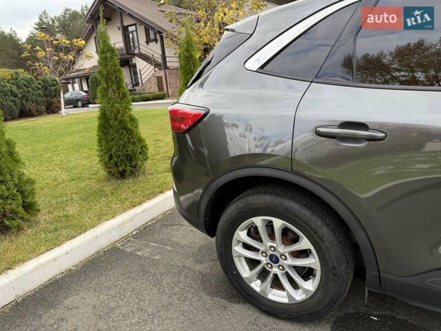 Форд Эскейп 2020 в Киеве на Automoto.ua Серый Форд Эскейп, объемом двигателя 1.5 л и пробегом 124 тыс. км за 14950 $, фото 15 на Automoto.ua