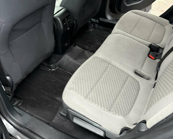 Сірий Форд Ескейп, об'ємом двигуна 1.5 л та пробігом 118 тис. км за 15900 $, фото 9 на Automoto.ua