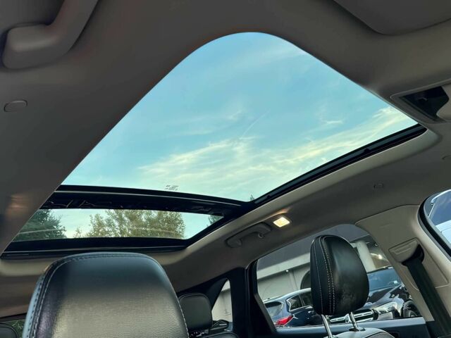 Серый Форд Эскейп, объемом двигателя 2.5 л и пробегом 43 тыс. км за 12000 $, фото 8 на Automoto.ua