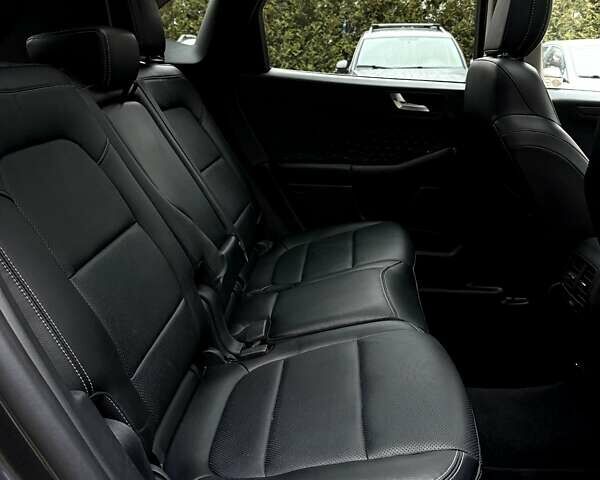 Серый Форд Эскейп, объемом двигателя 2.49 л и пробегом 81 тыс. км за 22990 $, фото 14 на Automoto.ua