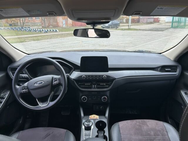 Серый Форд Эскейп, объемом двигателя 1.5 л и пробегом 52 тыс. км за 10999 $, фото 11 на Automoto.ua