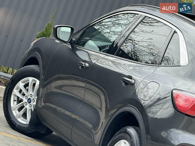 Серый Форд Эскейп, объемом двигателя 1.5 л и пробегом 166 тыс. км за 14500 $, фото 30 на Automoto.ua