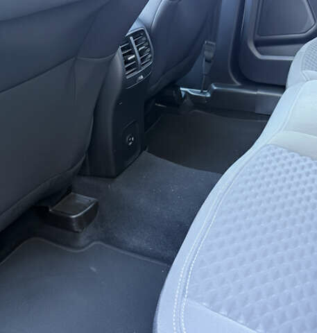 Сірий Форд Ескейп, об'ємом двигуна 1.5 л та пробігом 40 тис. км за 16999 $, фото 31 на Automoto.ua