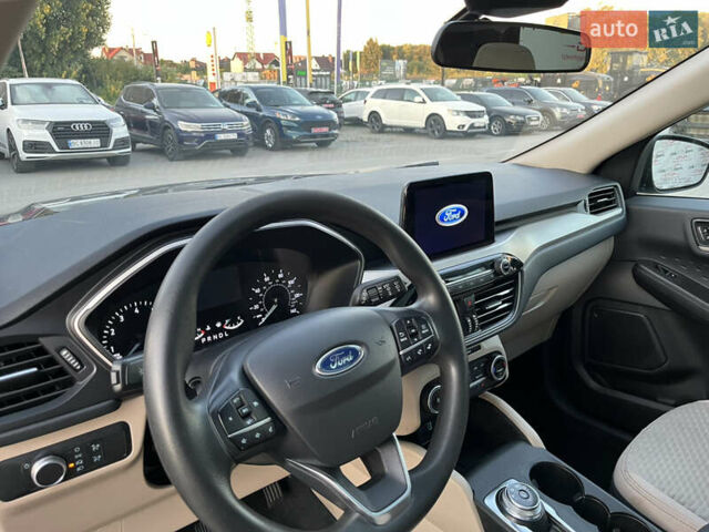 Серый Форд Эскейп, объемом двигателя 1.5 л и пробегом 158 тыс. км за 15750 $, фото 12 на Automoto.ua