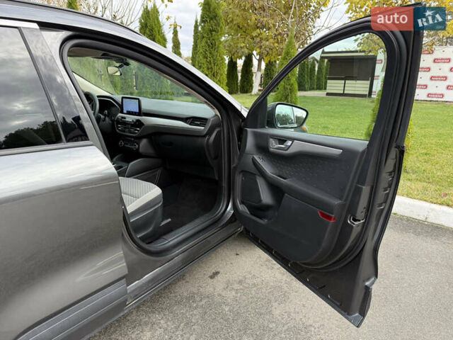 Форд Эскейп 2020 в Киеве на Automoto.ua Серый Форд Эскейп, объемом двигателя 1.5 л и пробегом 124 тыс. км за 14950 $, фото 32 на Automoto.ua
