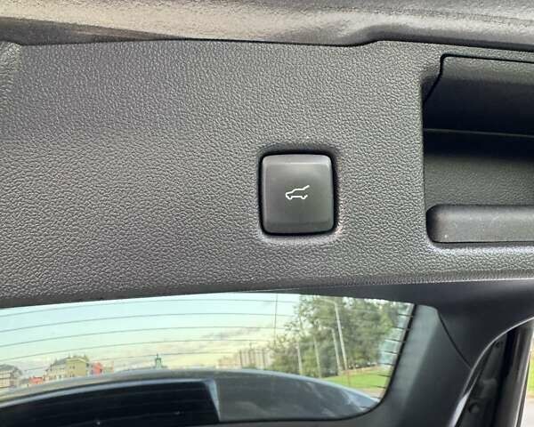 Форд Эскейп 2020 в Киеве на Automoto.ua Серый Форд Эскейп, объемом двигателя 0 л и пробегом 39 тыс. км за 22900 $, фото 37 на Automoto.ua