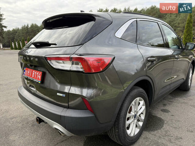 Форд Эскейп 2020 в Киеве на Automoto.ua Серый Форд Эскейп, объемом двигателя 1.5 л и пробегом 124 тыс. км за 14950 $, фото 16 на Automoto.ua