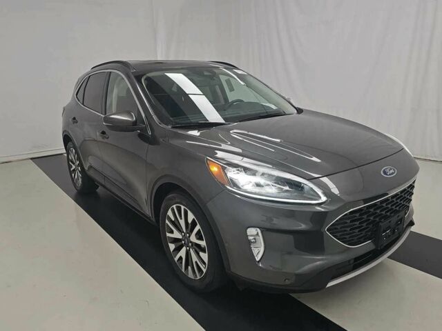 Форд Эскейп 2020 в Львове на Automoto.ua Серый Форд Эскейп, объемом двигателя 2 л и пробегом 45 тыс. км за 11200 $, фото 1 на Automoto.ua