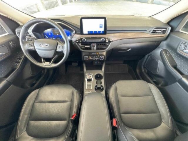 Форд Эскейп 2020 в Житомире на Automoto.ua Серый Форд Эскейп, объемом двигателя 2 л и пробегом 47 тыс. км за 12500 $, фото 5 на Automoto.ua