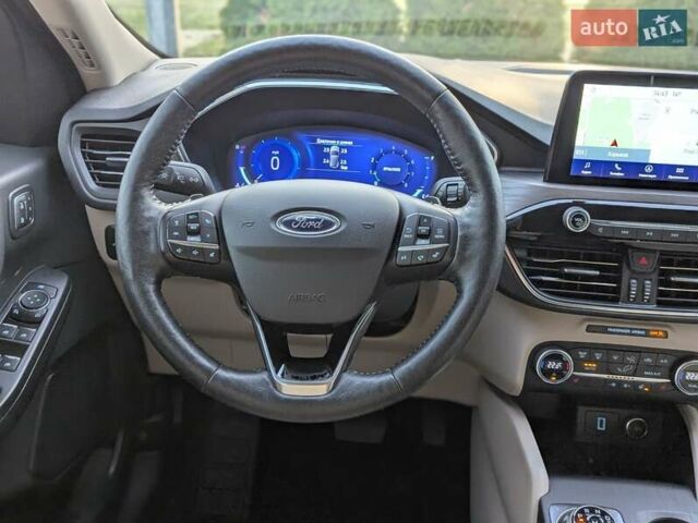 Сірий Форд Ескейп, об'ємом двигуна 2 л та пробігом 46 тис. км за 20900 $, фото 46 на Automoto.ua