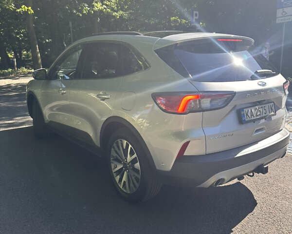 Форд Эскейп 2020 в Львове на Automoto.ua Серый Форд Эскейп, объемом двигателя 2 л и пробегом 38 тыс. км за 22000 $, фото 1 на Automoto.ua