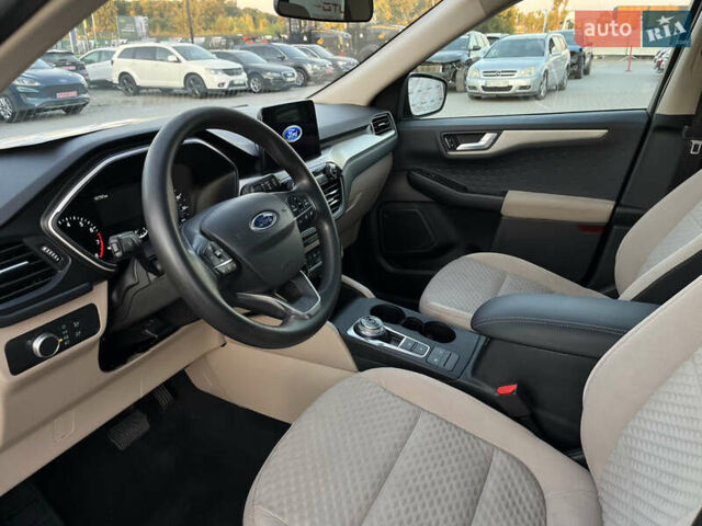 Серый Форд Эскейп, объемом двигателя 1.5 л и пробегом 158 тыс. км за 15750 $, фото 10 на Automoto.ua
