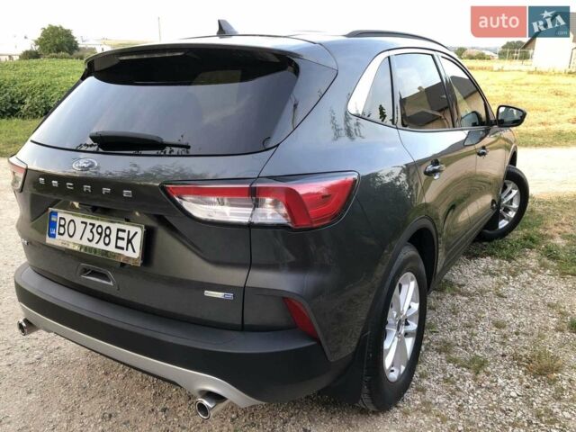 Сірий Форд Ескейп, об'ємом двигуна 1.5 л та пробігом 25 тис. км за 19000 $, фото 11 на Automoto.ua