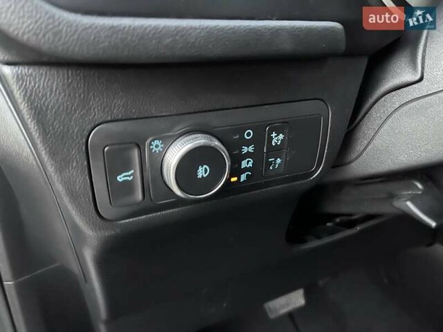 Серый Форд Эскейп, объемом двигателя 1.5 л и пробегом 115 тыс. км за 15500 $, фото 53 на Automoto.ua