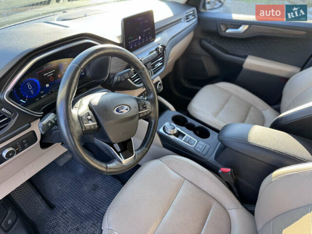 Сірий Форд Ескейп, об'ємом двигуна 2.5 л та пробігом 196 тис. км за 18999 $, фото 22 на Automoto.ua