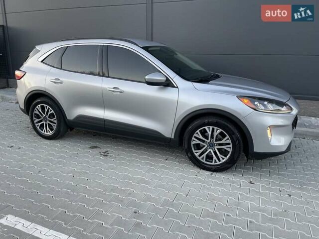 Серый Форд Эскейп, объемом двигателя 1.5 л и пробегом 115 тыс. км за 15500 $, фото 18 на Automoto.ua