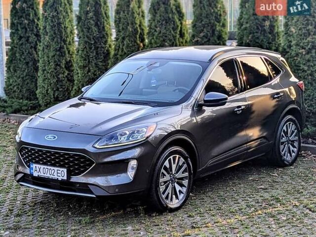 Сірий Форд Ескейп, об'ємом двигуна 2 л та пробігом 46 тис. км за 20900 $, фото 22 на Automoto.ua