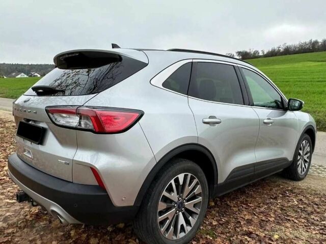 Серый Форд Эскейп, объемом двигателя 2 л и пробегом 39 тыс. км за 11000 $, фото 5 на Automoto.ua