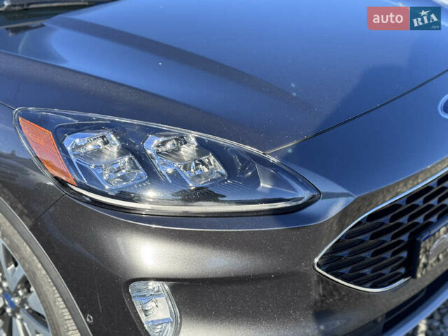 Сірий Форд Ескейп, об'ємом двигуна 2.5 л та пробігом 196 тис. км за 18999 $, фото 18 на Automoto.ua