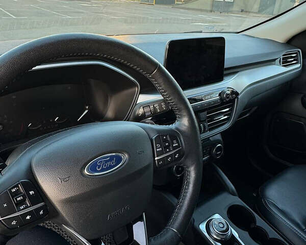 Сірий Форд Ескейп, об'ємом двигуна 2 л та пробігом 201 тис. км за 22000 $, фото 5 на Automoto.ua