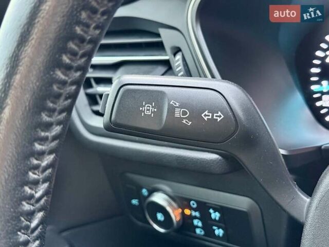 Сірий Форд Ескейп, об'ємом двигуна 1.5 л та пробігом 115 тис. км за 18000 $, фото 21 на Automoto.ua
