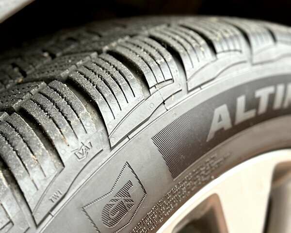 Серый Форд Эскейп, объемом двигателя 2.49 л и пробегом 81 тыс. км за 22990 $, фото 12 на Automoto.ua