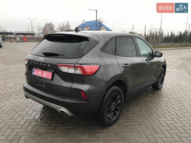Серый Форд Эскейп, объемом двигателя 2.5 л и пробегом 229 тыс. км за 16800 $, фото 6 на Automoto.ua