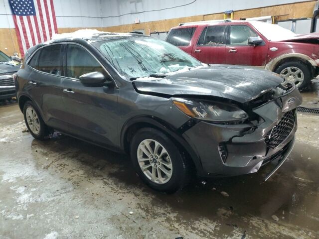 Серый Форд Эскейп, объемом двигателя 1.5 л и пробегом 74 тыс. км за 11500 $, фото 2 на Automoto.ua