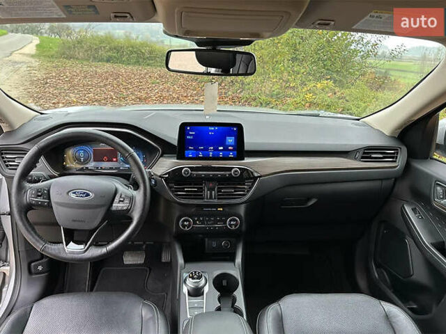 Сірий Форд Ескейп, об'ємом двигуна 2 л та пробігом 79 тис. км за 14100 $, фото 5 на Automoto.ua