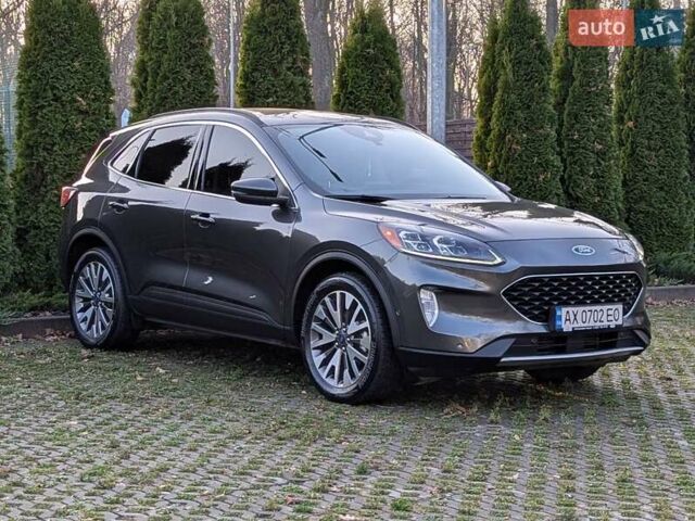 Сірий Форд Ескейп, об'ємом двигуна 2 л та пробігом 46 тис. км за 20900 $, фото 25 на Automoto.ua