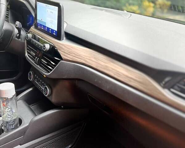 Форд Эскейп 2020 в Одессе на Automoto.ua Серый Форд Эскейп, объемом двигателя 2.5 л и пробегом 72 тыс. км за 23000 $, фото 39 на Automoto.ua