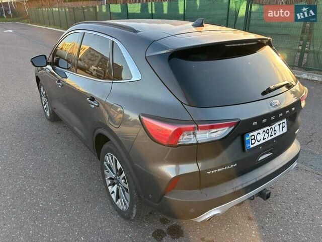 Серый Форд Эскейп, объемом двигателя 2 л и пробегом 49 тыс. км за 18250 $, фото 16 на Automoto.ua