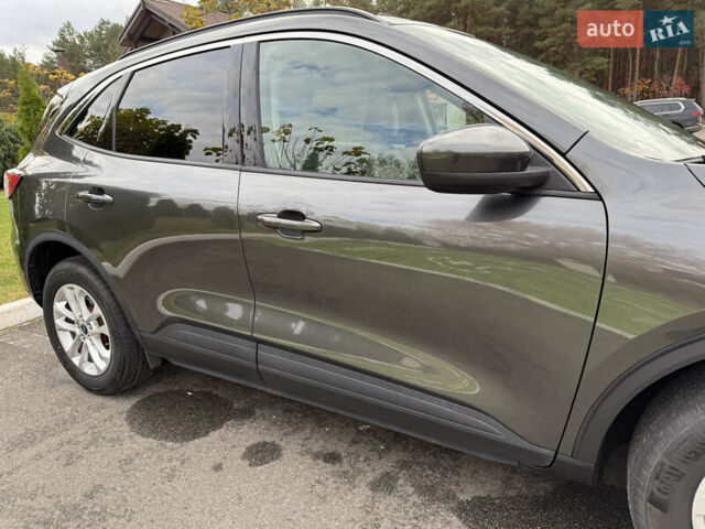 Форд Эскейп 2020 в Киеве на Automoto.ua Серый Форд Эскейп, объемом двигателя 1.5 л и пробегом 124 тыс. км за 14950 $, фото 13 на Automoto.ua