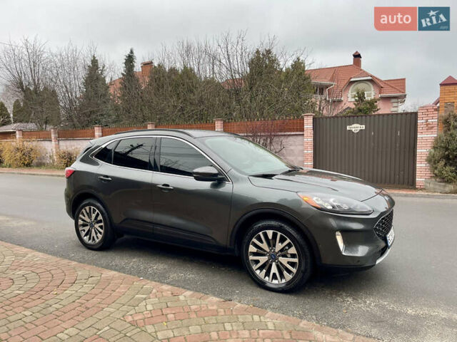 Серый Форд Эскейп, объемом двигателя 2 л и пробегом 51 тыс. км за 18999 $, фото 3 на Automoto.ua