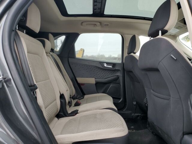 Сірий Форд Ескейп, об'ємом двигуна 1.5 л та пробігом 157 тис. км за 13450 $, фото 10 на Automoto.ua