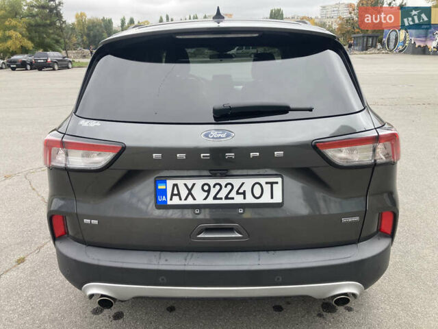 Форд Эскейп 2020 в Харькове на Automoto.ua Серый Форд Эскейп, объемом двигателя 2.49 л и пробегом 97 тыс. км за 20700 $, фото 4 на Automoto.ua