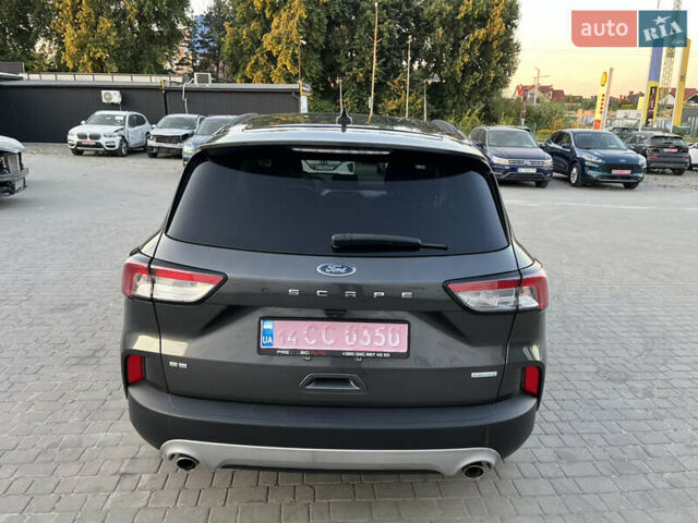 Серый Форд Эскейп, объемом двигателя 1.5 л и пробегом 158 тыс. км за 15750 $, фото 6 на Automoto.ua
